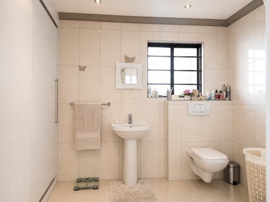 3 Bedroom Property for Sale in Reebok Western Cape